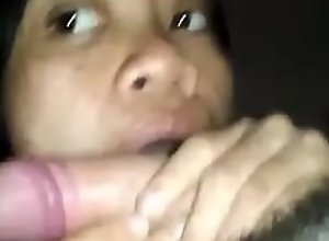 Indo girl suck with passion a white dick