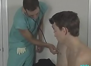 Twink gives a oral-service
