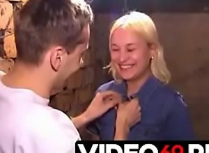 Polskie porno - Blondynka okazała się naprawdę