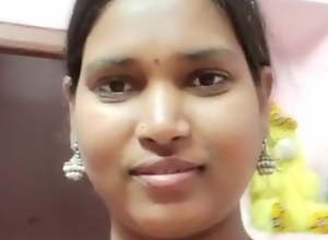 Madurai, Tamil sexy aunty in chimmies with hard
