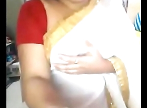 Desi mallu aunty pining for nipple personally..