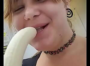 Kat Deepthroats HUGE Banana