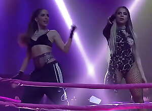 Anitta and Lexa dançando inchCai de Bocainch da