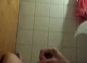 Mi segundo video en la ducha con final Feliz baño