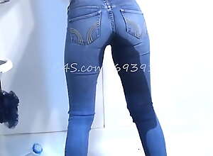 Girls Peeing in Their Blue Jeans 01