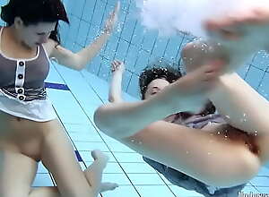 Russians underwater Aneta with Janka and Andrejka