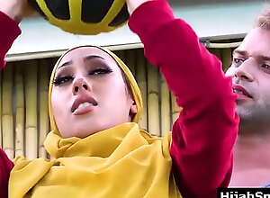 Muslim girl in hijab cheats on husband with