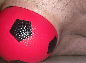 Huge 12 cm wide Inflatable Ball slowly leaving my