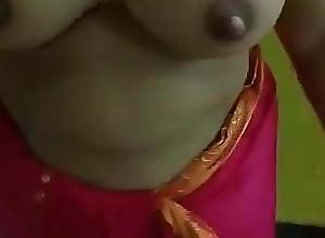 Madurai hot aunty boobs pressing with tamil audio