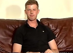 British dude Dylan B loves wanking his cock for